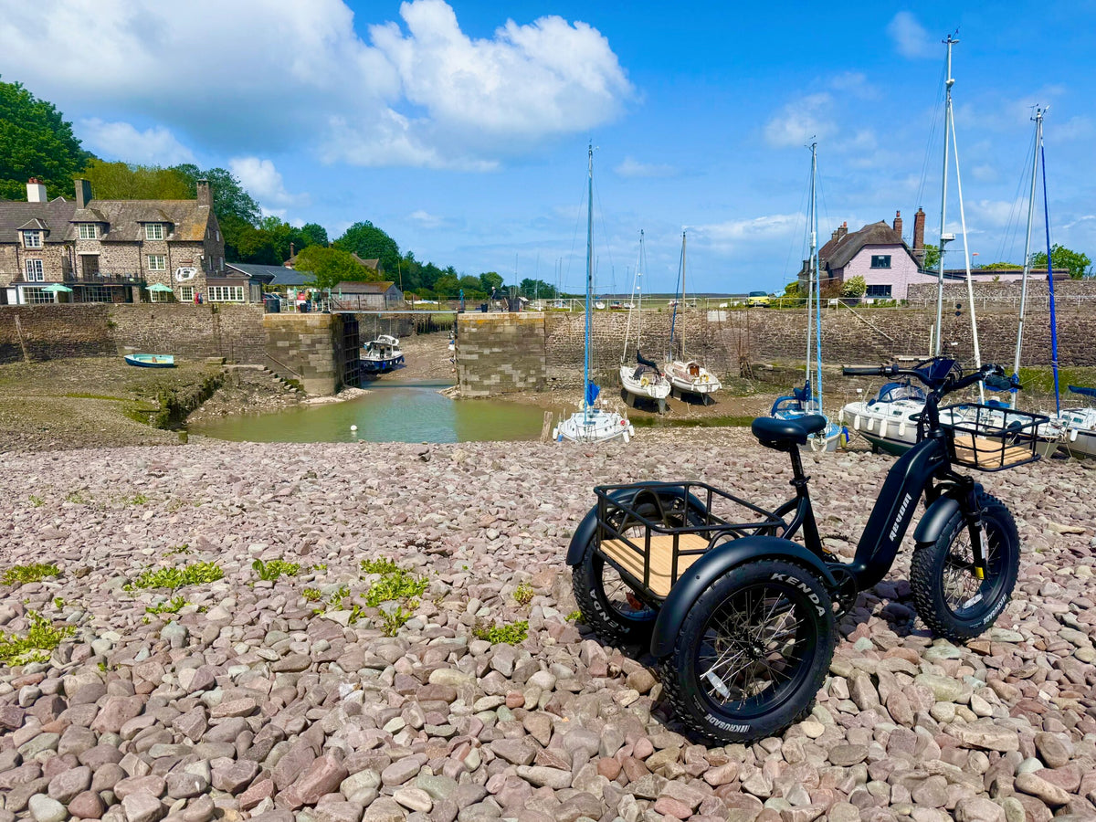 Revom T2 Fat Tyre Electric Mountain Trike 48V 250W 720Wh Battery 20 x 4.0 Kenda Tyres