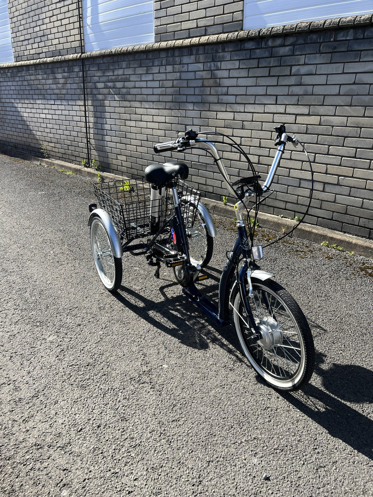 Electric Tricycle 20″ Blue e-Solo – 250W Brushless Motor, 36V 14Ah Battery & Twist Throttle