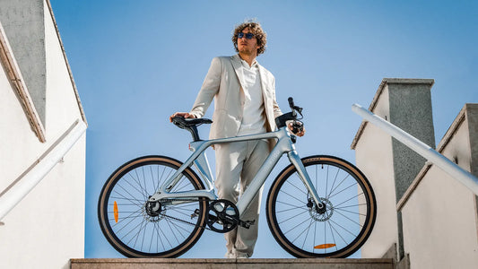 Air Ultra-Light Carbon Fiber E-Bike