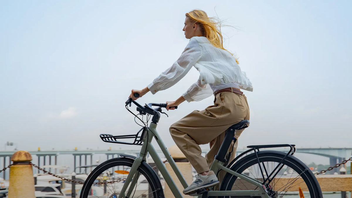 C700 City E-Bike